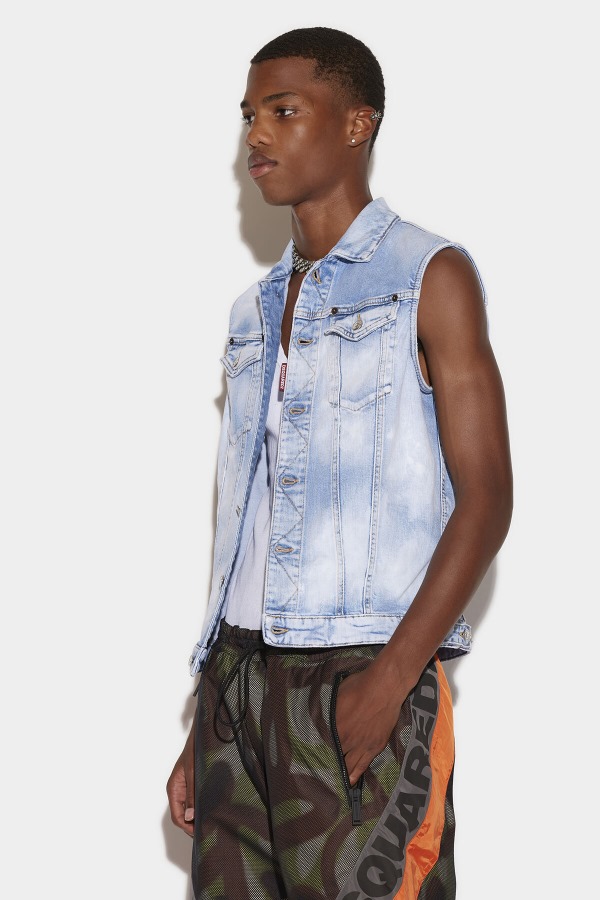 Over Jean Vest