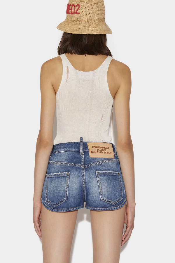 Round Bottom Hot Pants