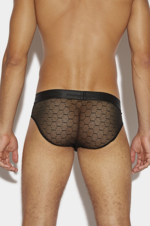The Round Up Brief D2 BLACK