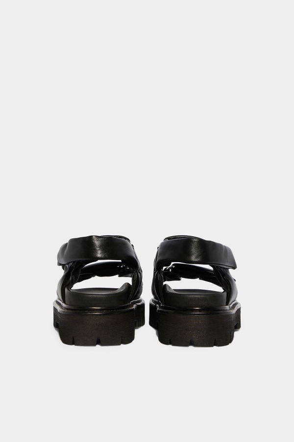 Finn Flat Sandals D2 BLACK