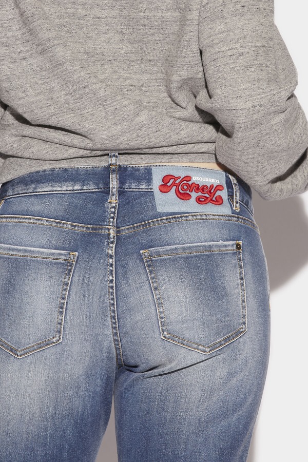 Honey Medium Wash Cropped Twiggy Jean