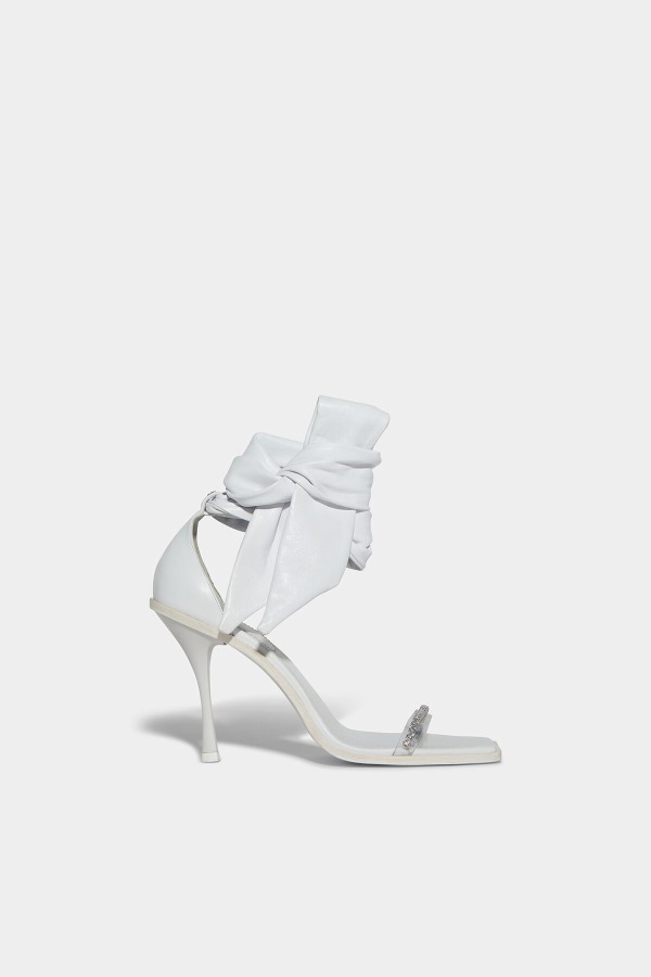 WHITE/BLACK