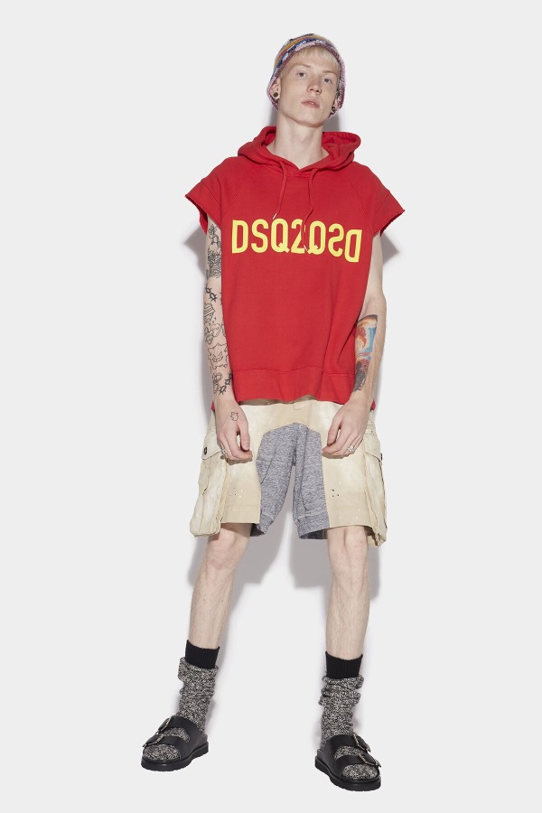 Dsq2Qsd Short Sleeve Hoodie